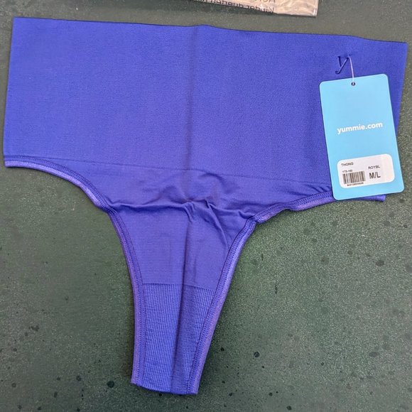 Yummie by Heather Thomson Other - 2 New Yummie ultralight thongs M/L